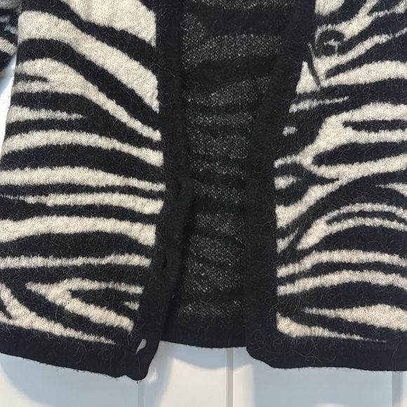 Ronny Kobo Collection Black and White Zebra Teddy Jacket - Picture 8 of 13